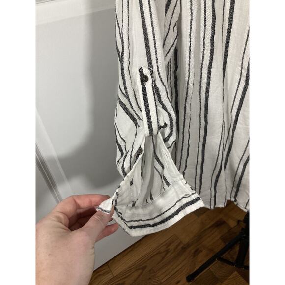 Lucky Brand Womens Size 1X Striped Long Sleeve Button Up Shirt - Picture 4 of 9